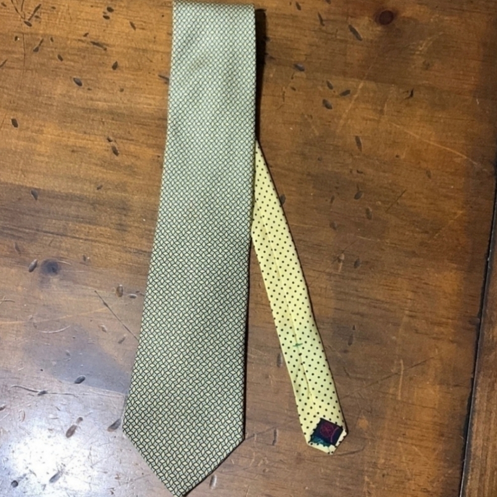 Tommy Hilfiger Yellow & Blue Tie, 100% Silk, NWOT